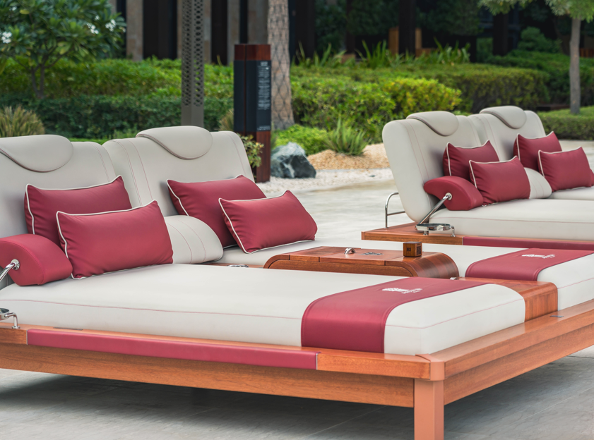 Banyan Tree Dubai - Royal Bed Banyan Tree Dubai - Royal Bed